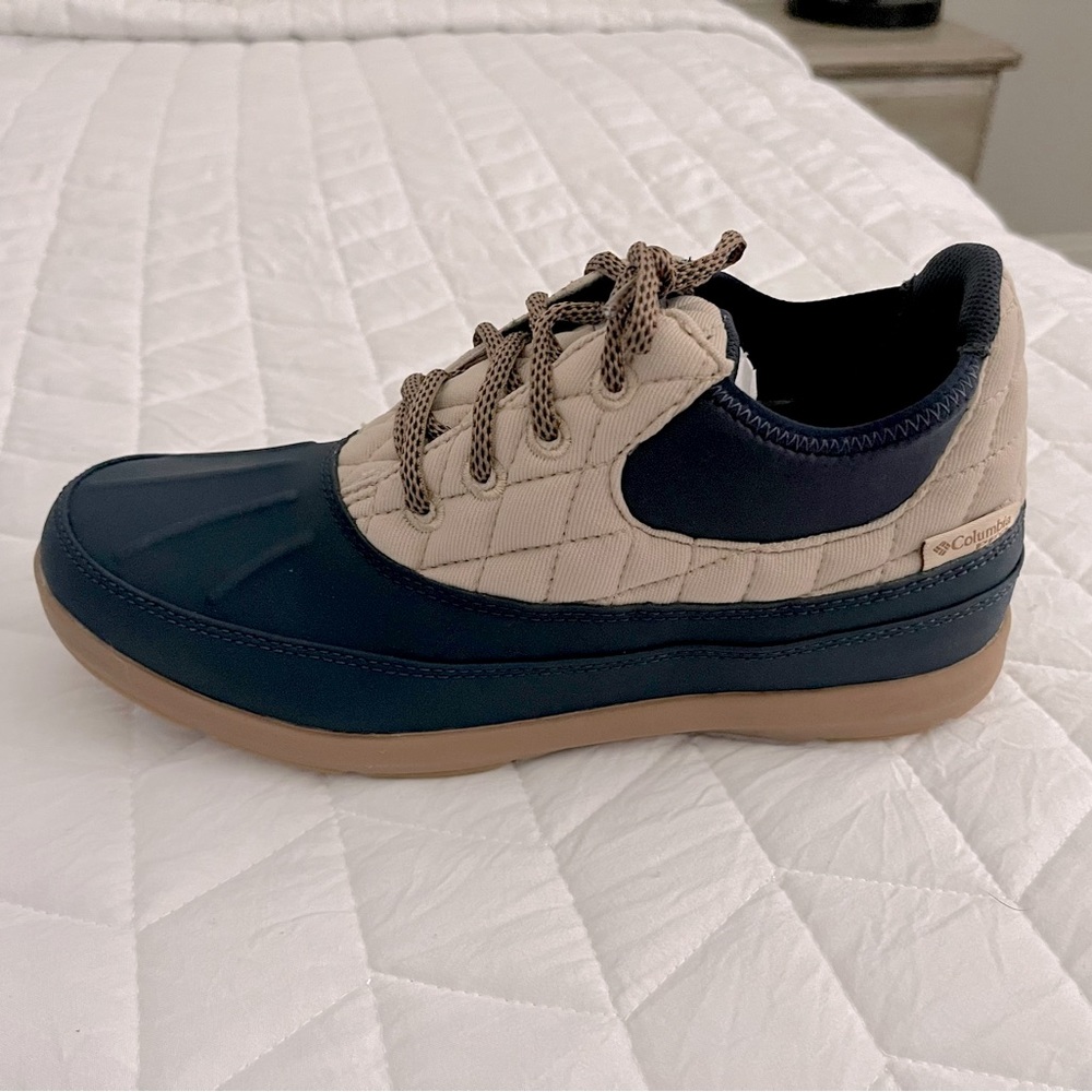 Columbia DELRAY DUCK II PFG Boat Shoes (Oatmeal and Collegiate Navy) Size 7.5